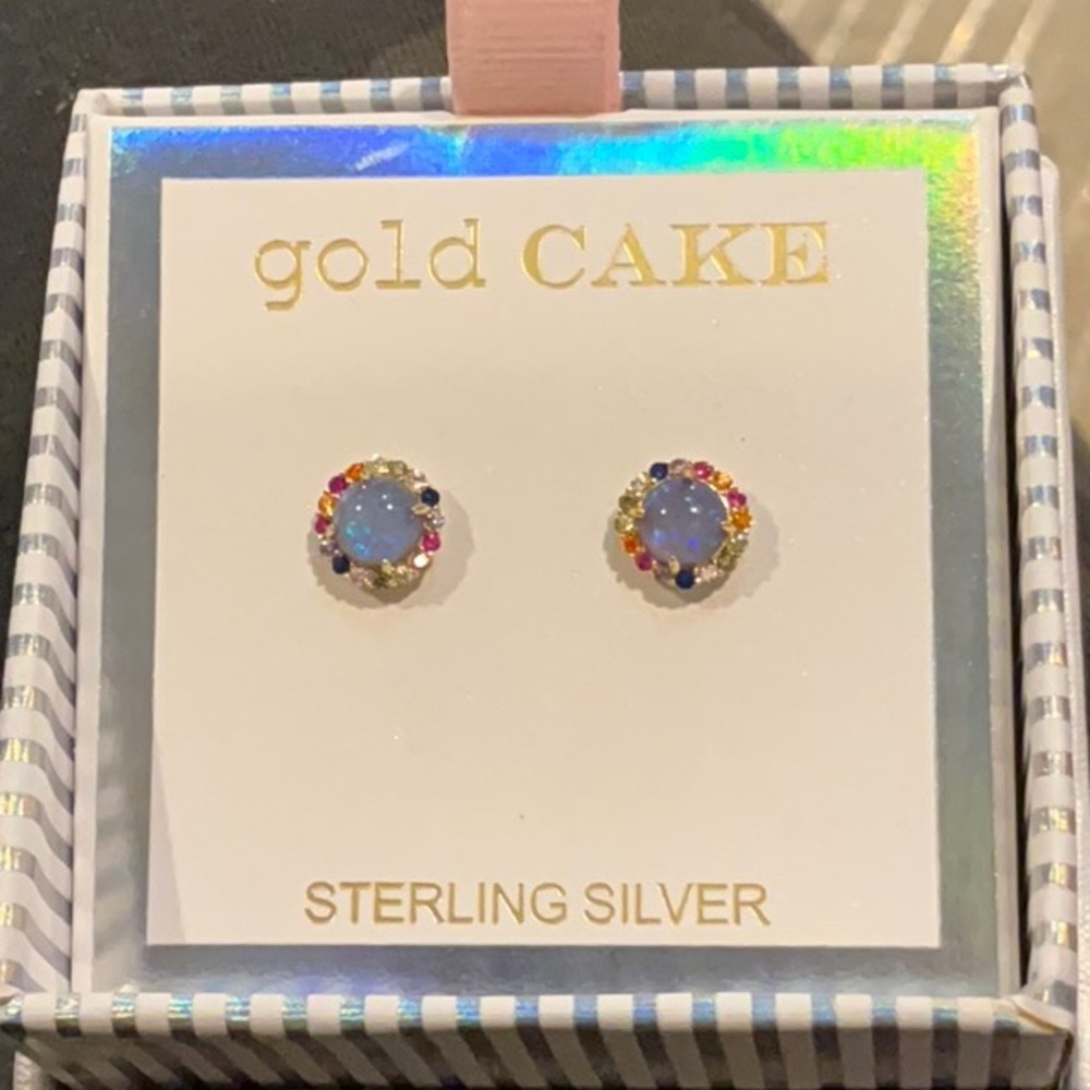 GOLD CAKE Opal & Crystal Round Goldtone Sterling Silver Stud earrings-New in Box